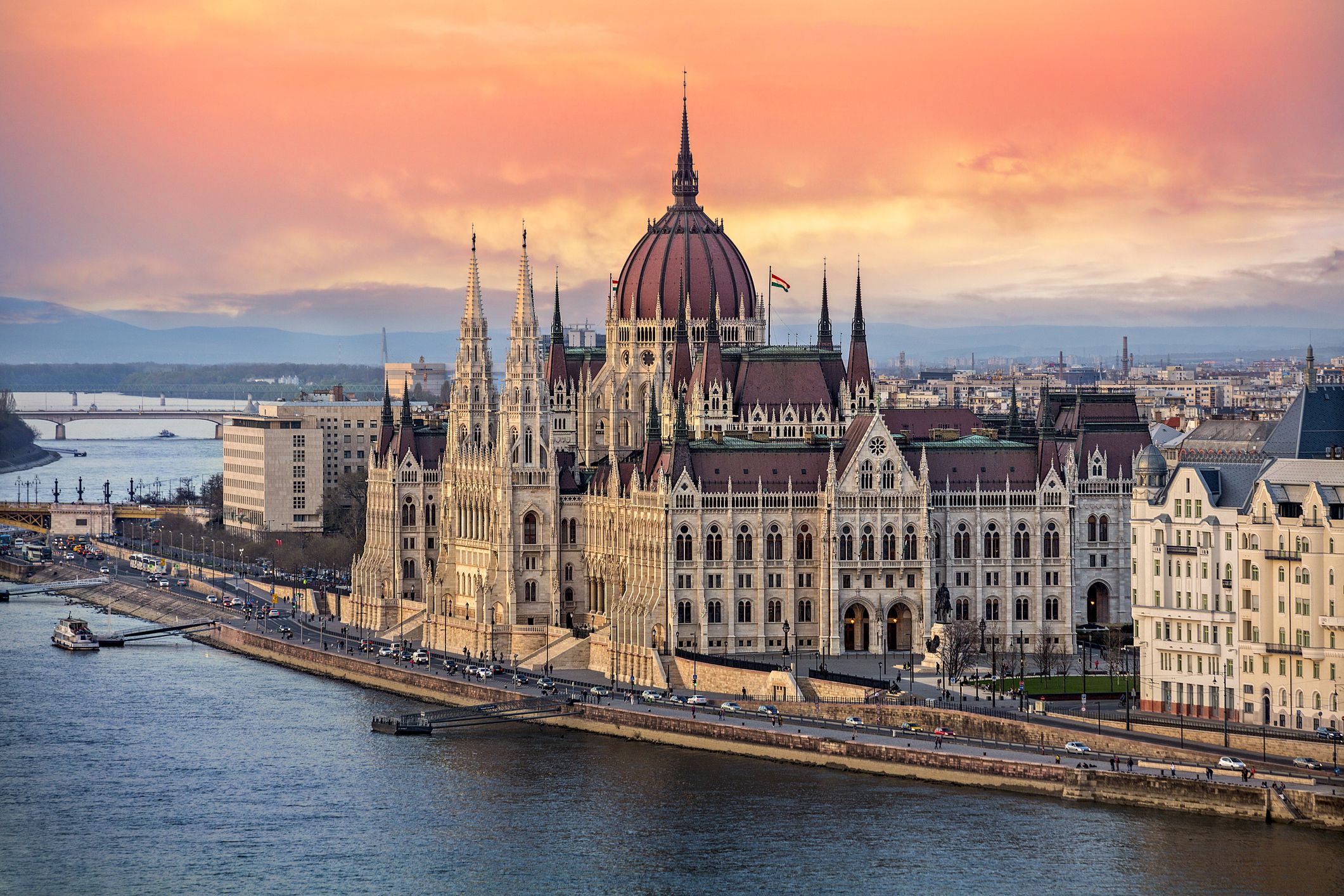 Excursie la Budapesta de o zi  - SejurIeftin.com