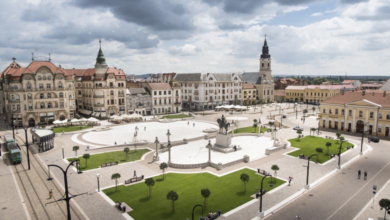 Turul orasului Oradea - SejurIeftin.com